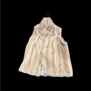 Vintage 1970s Light Beige Mink Fur Vest Sleeveless Gilet Custom